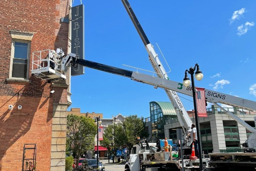 business sign cleaning