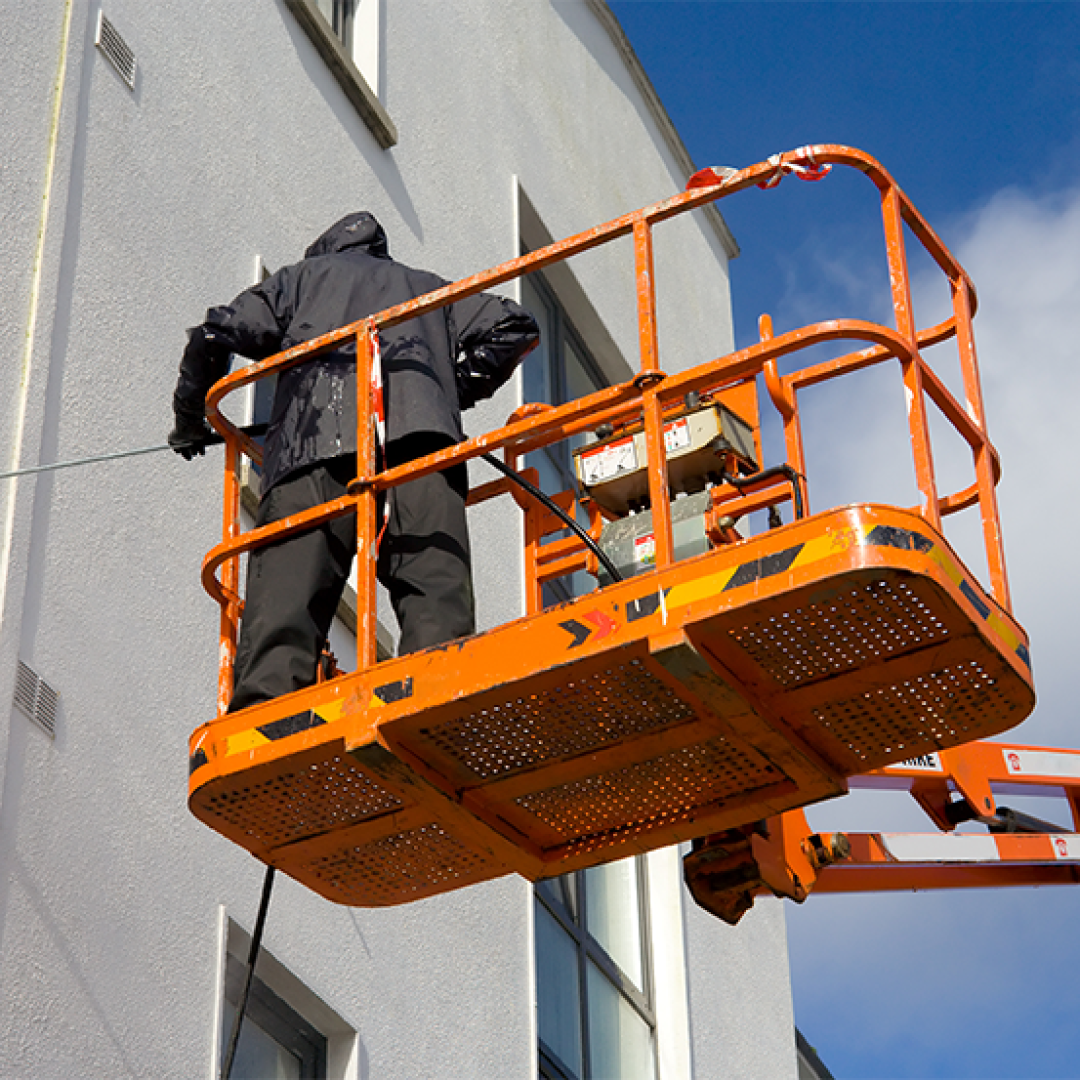 large-building-pressure-washing